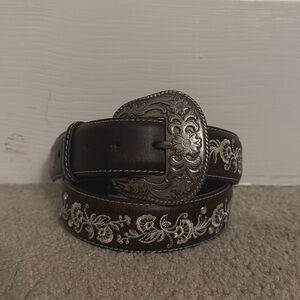 SHYANNE WOMEN'S CHOCOLATE FLORAL EMBROIDERED CRYSTAL WESTERN BELT